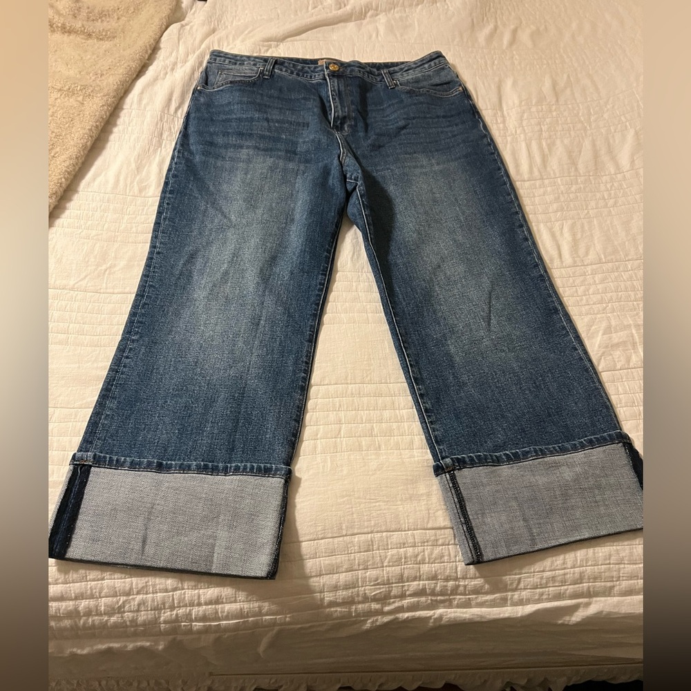 Kut from the Kloth High Rise Sienna Wide Leg Jean- Size 18